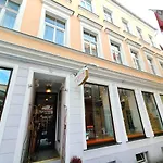 Gleznotaju Old Town Two Bedroom Apartment